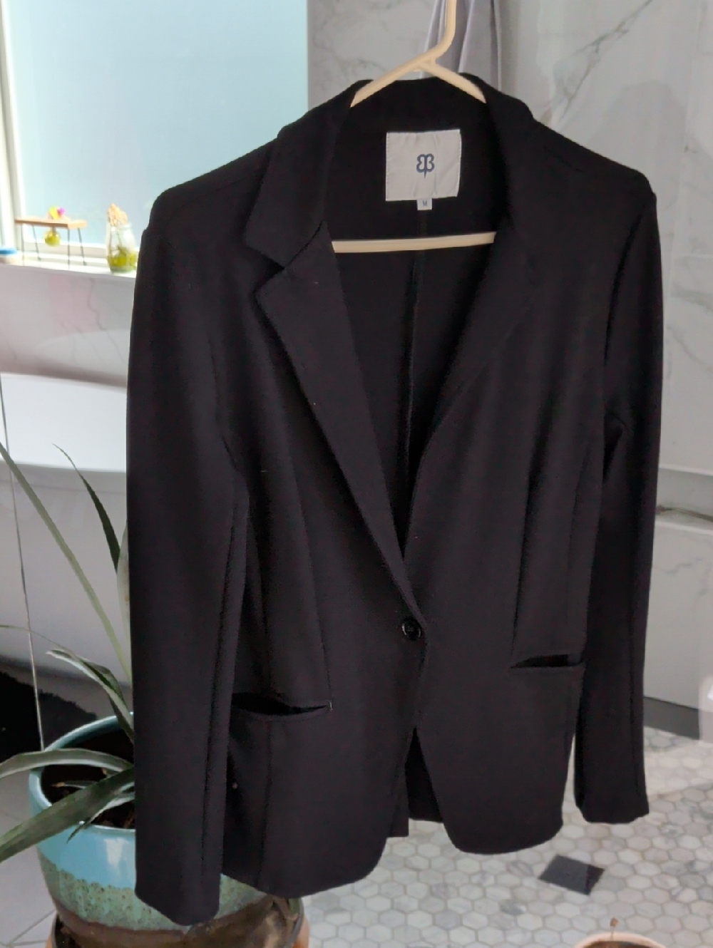 Betabrand Transcendent Single-Button Black Blazer